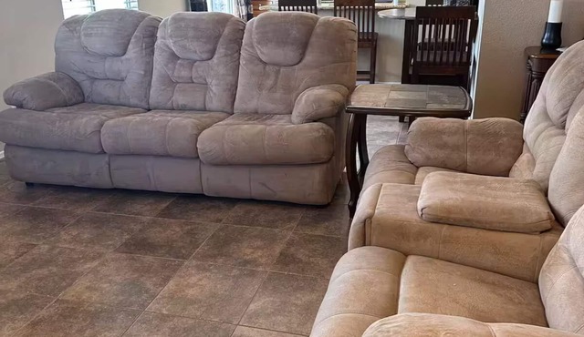Our Cozy Casita boasts 3-bedroom and a sleeper sofa in Mohave Valley.
