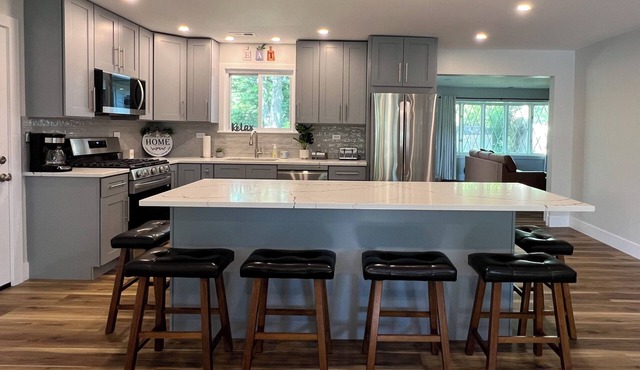 Our home is a perfect spot for a stay in Chicago area. Your home away from home!