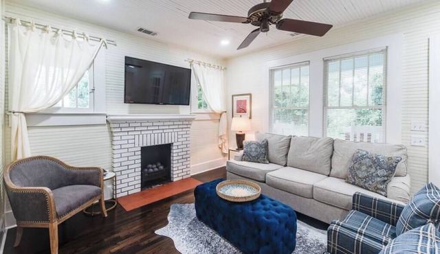 Our Nest at Spiller l Adorable Home near UA