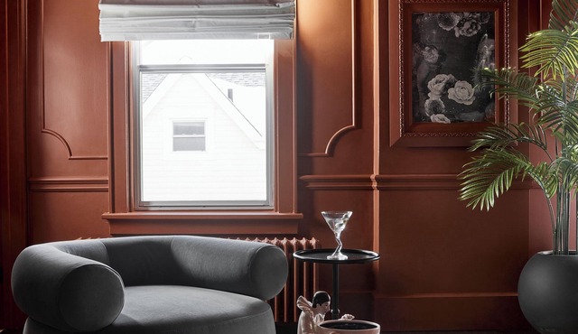 Our spiciest suite—flat 6 is dipped in a hot red hue.