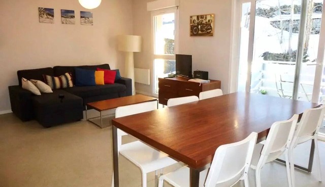 Oustal Residence - duplex apartment with wifi in the center of Barèges