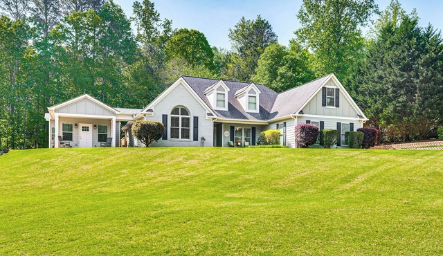 Outdoor Entertainment Area: Sharpsburg Home!