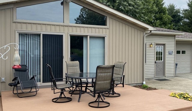 Outdoor Enthusiasts Paradise - Golf Amenities