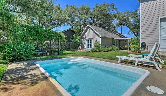 Outdoor Oasis & Grills: Ultimate Rockport Home!