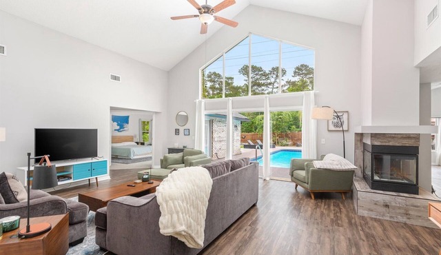 Outdoor Oasis off Beach and Atlantic