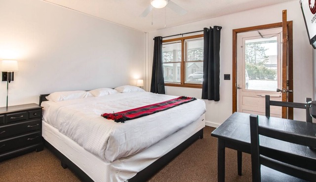 Outdoors Inn Room #3