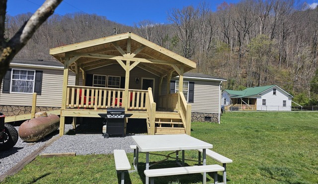 Outlaw House2 "Jake's place "