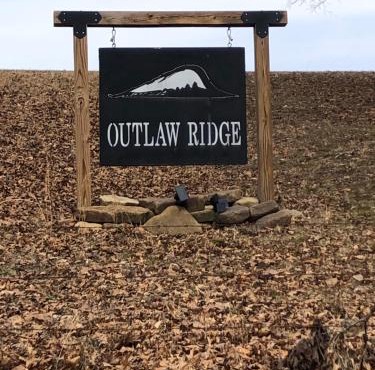 Outlaw Ridge