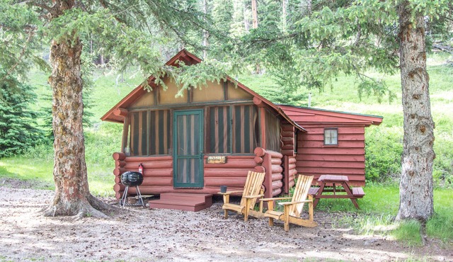Outpost Cabin With Sleeping Porch
