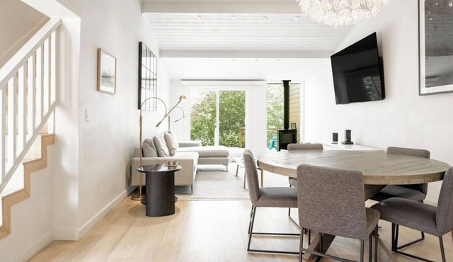 Outpost: Eagles Rest 15 - Hot Tub Access!