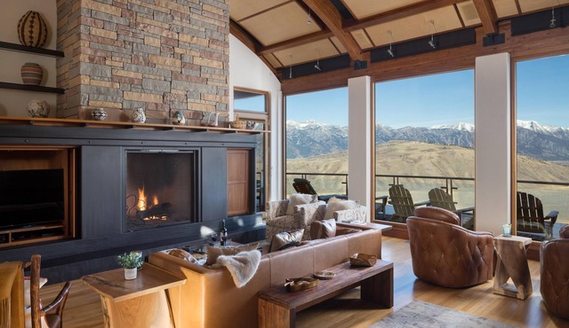 Outpost: Mountain View Escape