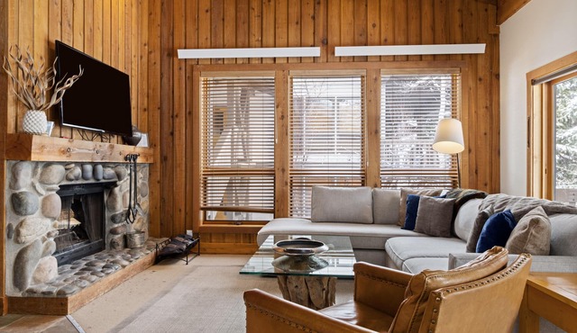 Outpost: Nez Perce C5 - Hot Tub Access!