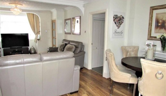 Outstanding House 3 bedrooms Manchestern