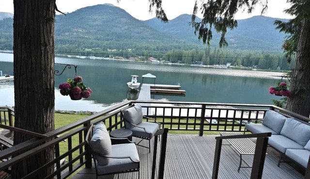 OutWest Idaho Lake Cabin