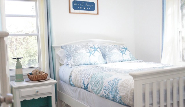 OV Beach Oasis:The Beach House[30+Day-2BR-4 minute walk to beach-Pet friendly]