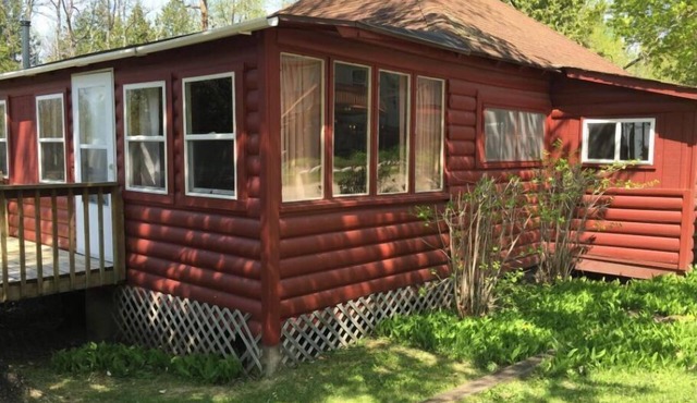 Overlook Cabin on Island Lake Pet Friendly Northshore Bay Resort
