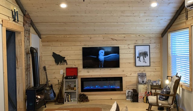 Overlook Cabin. Pet Friendly. Near Casino, Downtown