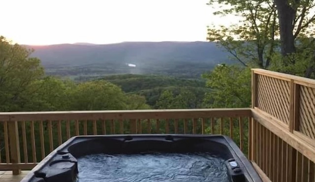 Overlook Mountain Cabin