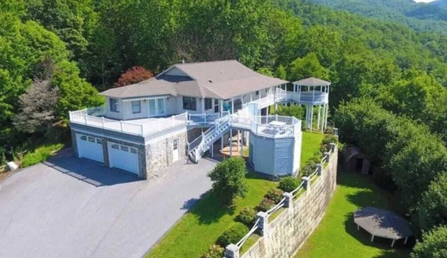 Overlook Retreat