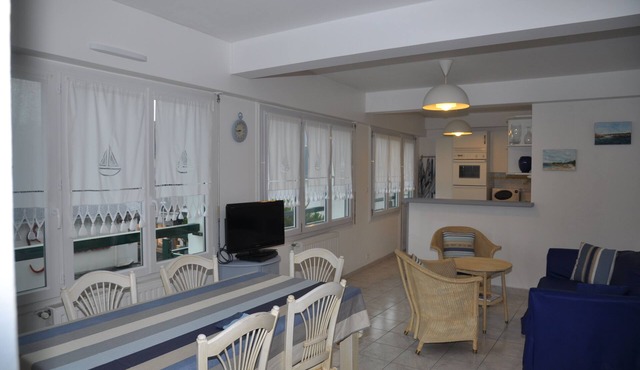 Overnight stay from170€ (mini 2nights) La Baule Centre Ville, TOURNESOLS