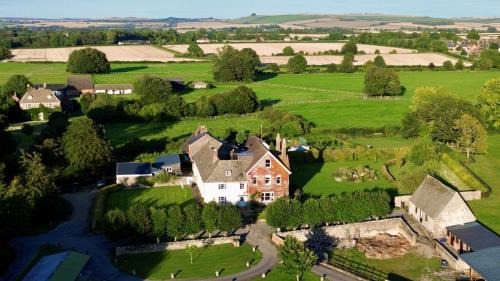 Overtown Manor Bed and Breakfast