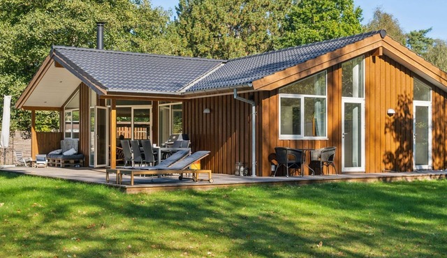 "Ovine" - 1.2km to the fjord by Interhome