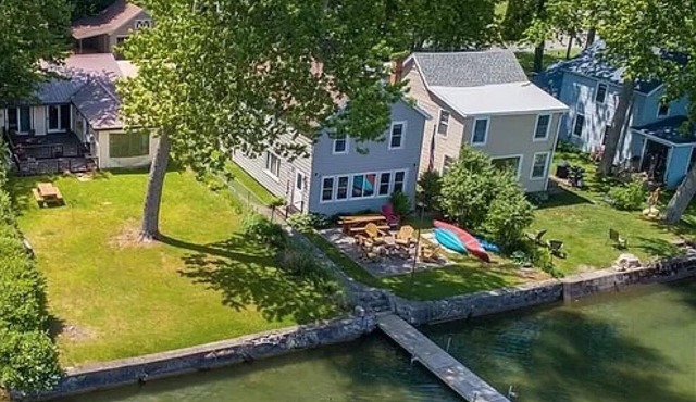 Owasco Lake House with Central Air!