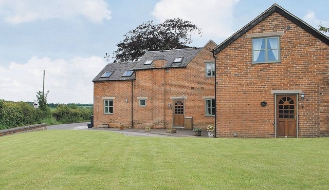 Owl Barn conversion at Dove Mount Farm spend Lane Thorpe Ashbourne DE6 2AR