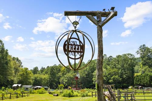 Owl Creek Farm Resort Apt 3