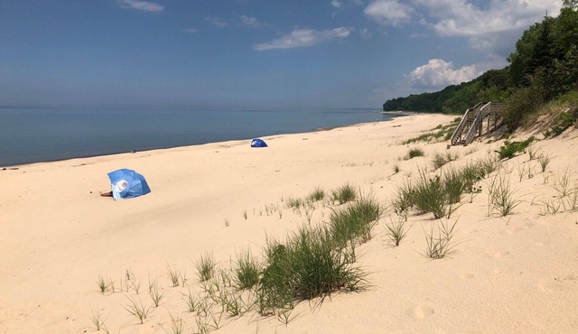 Owls Nest Beach House - Just Steps From Our Private Beautiful Sandy Beach