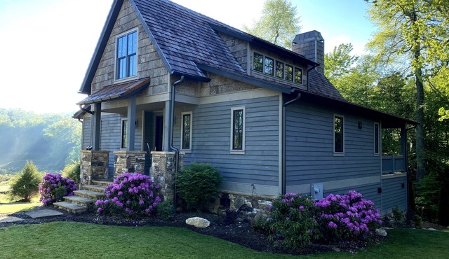 Owls Nest Cottage - mountain escape, plenty of outdoor activities.