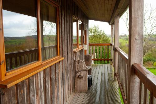 Owls Roost Eco Lodge Apartment Lampeter
