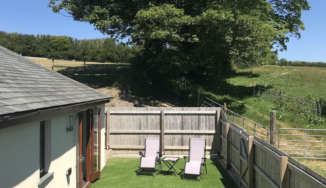 Owls Roost modern barn conversion. 2 en suites.Nr Tintagel, Padstow,Bude &beach.