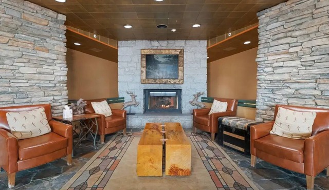 Owner-Managed Ridge Tahoe Studio
