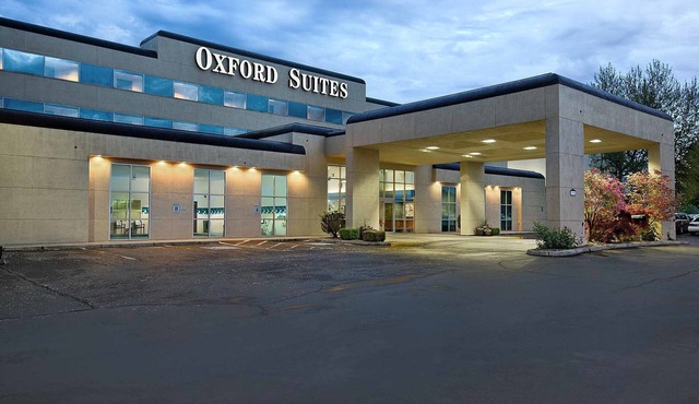Oxford Suites Yakima