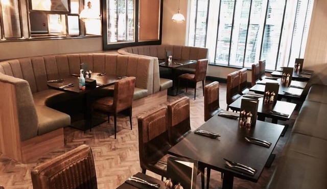 Oxgang Kitchen Bar & Rooms