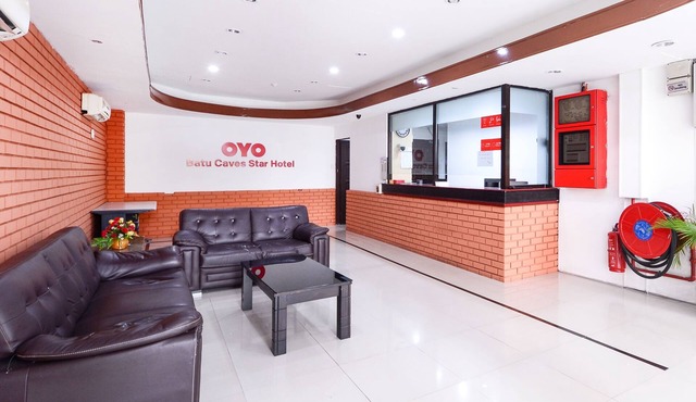 OYO 1055 Batu Caves Star Hotel