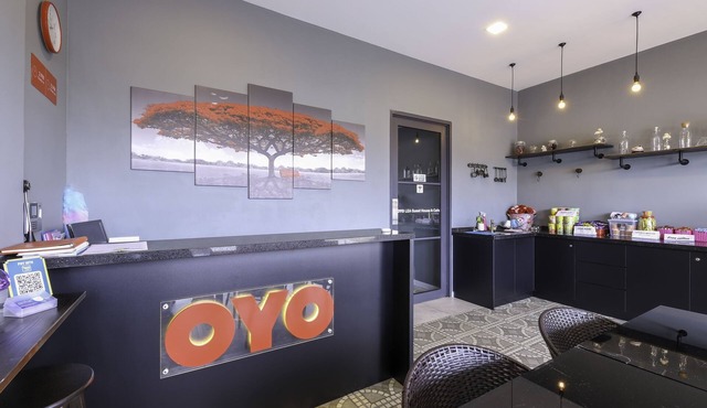 OYO 1145 Lea Guest House & Cafe