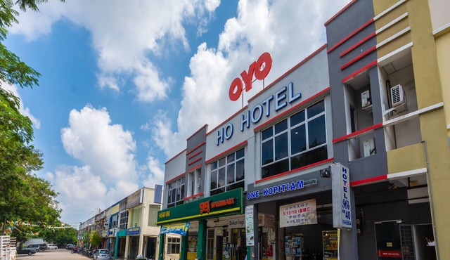 OYO 1185 Ho Hotel