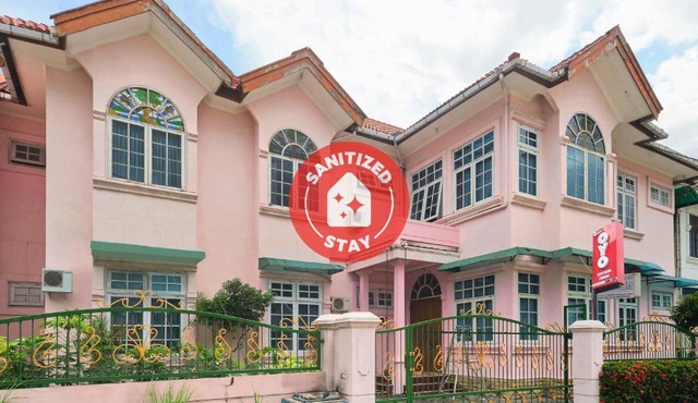 OYO 2061 Rizki Dhira Guest House Syariah