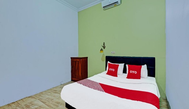 OYO 3355 Homestay Syariah Asyuban