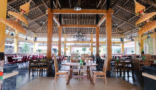 OYO 563 Damar Mas Resort Lereng Kelud