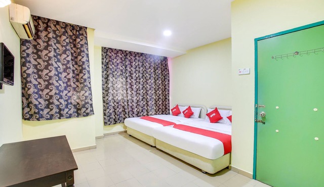 OYO 89590 Hotel Foong Inn