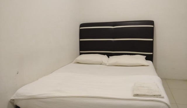 OYO 89792 Hamriz Hotel