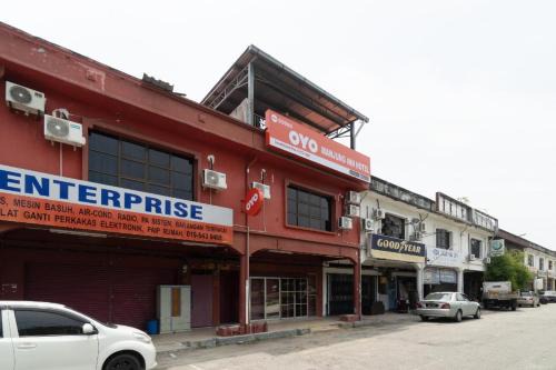 OYO 89960 Manjung Inn Hotel