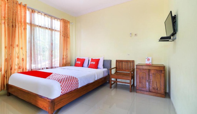 OYO 90034 Hotel Gandung Yunior