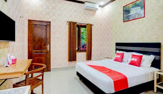 OYO 90088 Hotel Mandiri Juanda
