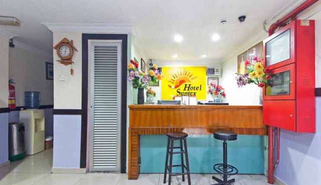 OYO 90118 Suntex Hotel