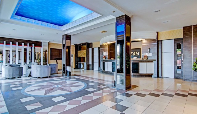 OYO 90697 Hotel Wisata