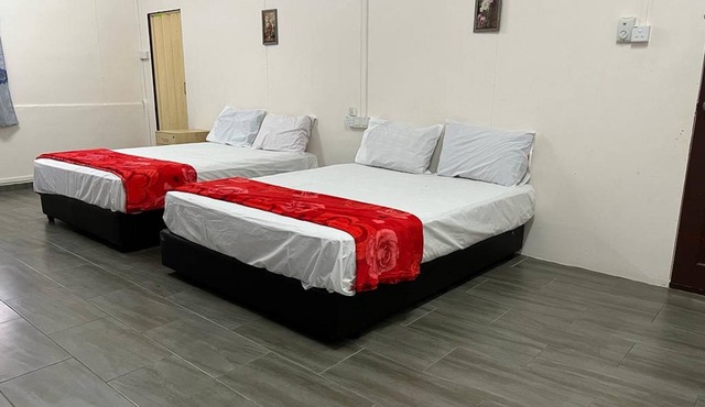 OYO 90786 Motel Merak